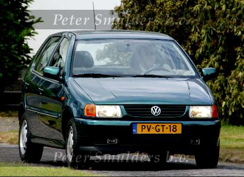 Soestdijk 29 juni 2003
prins bernhard verjaardag op soestdijk.
prins constantijn in vw polo