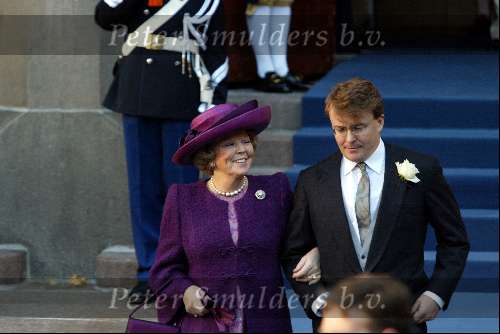 Amsterdam 2 februari 2002
Trouwen Maxima en Prins Willem Alexander
koningin Beatrix en prins Friso