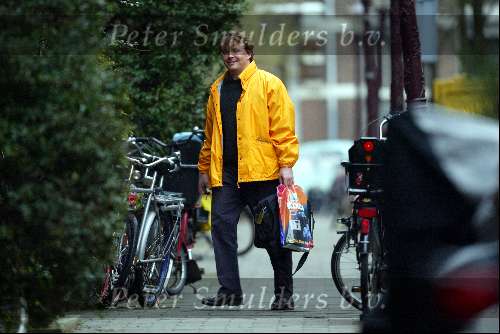 Amsterdam 8 maart 2003
Prins Friso en Mabel Wisse Smit gaan op bezoek bij Prins Maurits en Prinses Marilene