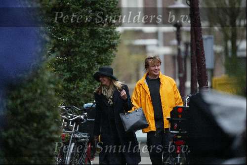 Amsterdam 8 maart 2003
Prins Friso en Mabel Wisse Smit gaan op bezoek bij Prins Maurits en Prinses Marilene