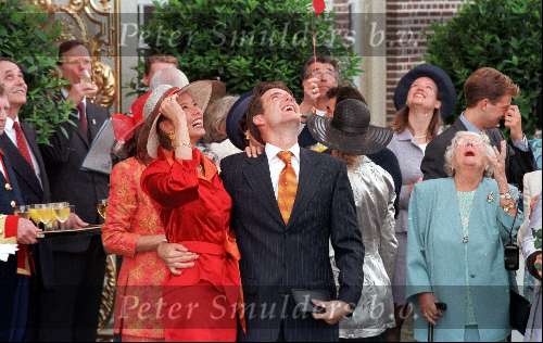 Apeldoorn28 Mei 1998
Trouwen  Prins Maurits met Prinses Marilene van de Broek.
Prinses Julianan
