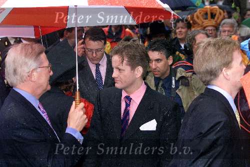 Leiden, 29 april 2000
Koninginnedag 2000
Pieter v Vollenhoven samen met Prins Pieter Christiaan
Prins constatijn en Johannes Dalhuijsen