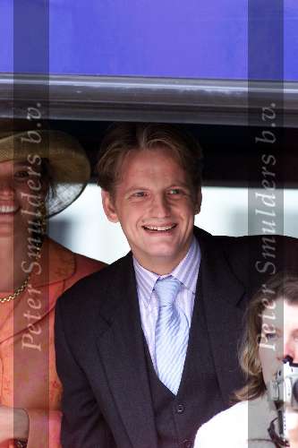 Utrecht 6 juli 2000
Prins Bernhard Jr en Annette Sekreve trouwen voor de wet in Utrecht.
Prins Pieter Christiaan