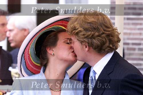 Utrecht 6 juli 2000
Prins Bernhard Jr en Prinses Annette Sekreve trouwen voor de wet in Utrecht.