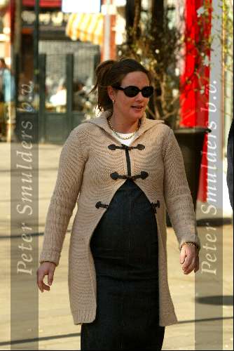 Amsterdam 7 april 2002
Zwangere Prinses Annette Sekreve