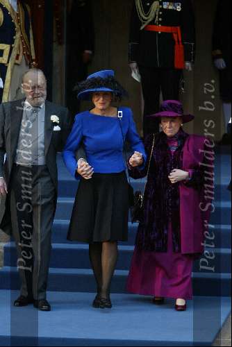 Amsterdam 2 februari 2002
Trouwen Maxima en Prins Willem Alexander
met beveiliging en chauffeur met rolls royce
prins Bernhard en prinses Irene en prinses Christina