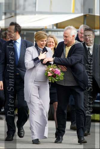 Hoofddorp 20 maart 2002
Prinses Laurentien bij de Nationale boomplantdag.
Verder Laurens Jan Brinkhorst