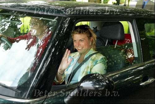 Soestdijk 28 juni 2002
Prins Bernhard 91  jaar
Prinses Laurentien en Prins Constantijn in hun Cooper