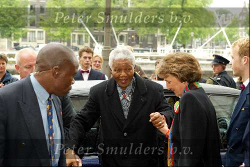 Amsterdam 7 juni 2002
Nelson Mandela en  Prinses Margriet bij Carre