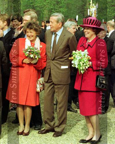 Den Haag 11 Augustus 2000
Prinses Margriet, Prins Claus en koningin Beatrix