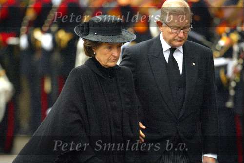 Delft 15 oktober 2002
Begrafenis Prins Claus.
Pieter v Vollenhoven met Prinses Margriet