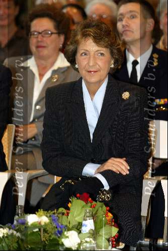 Amsterdam 18 november 2002
Prinses Margriet opent bejaardentehuis in Amsterdam.