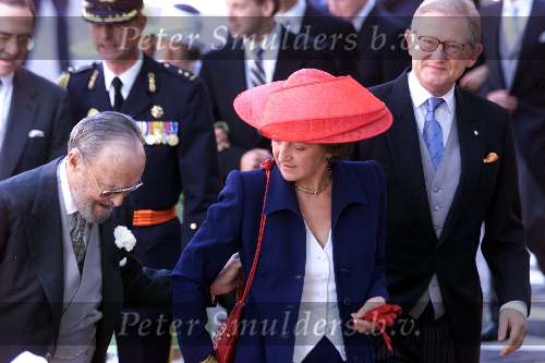 Den Haag 19 mei 2001
Laurentien Brinkhorst en Prins Constantijn trouwen voor de kerk.
Prinses Margriet met Pieter v Vollenhoven en prins Bernhard