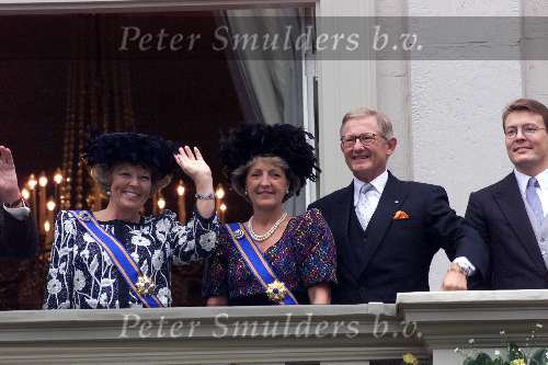 Prinsjesdag 21 September 1999 DEN HAAG
Koningin Beatrix, Prinses Margriet, Pieter v Vollenhoven en Prins Constatijn