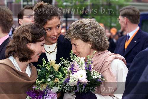 Leiden, 29 april 2000
Koninginnedag 2000
Prinses Margriet met haar twee schoondochters Prinses Marilene en Prinses Annette Sekreve