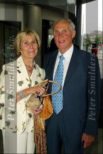 Amsterdam 3 juni 2003
Afscheid aron winter in het concertgebouw in amsterdam
rinus michels met vrouw