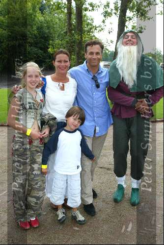 Kaatsheuvel 22 juni 2003
Opening nieuwe show in de efteling
Robert Schumacher met famile