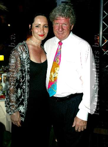 Marbella  15 juni 2003
Princess in marbella
willibrord frequin met vriendin