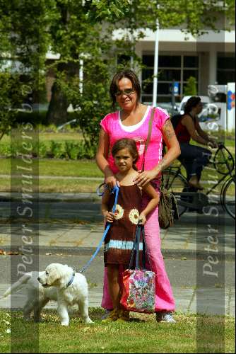 Amsterdam 27 juni 2003
Xandra brood met hond en lola