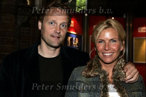 Amsterdam 5  juni 2004
Presentatie boek rode kruis en canon.
Anita Witsier met vriend