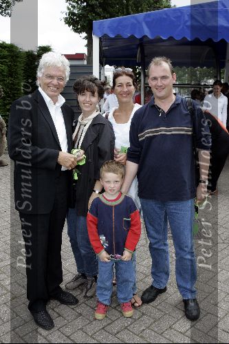 Harderwijk 28 juni 2004
Premiere show in dolfinarium. 
Ben Cramer met vrouw