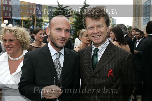 Amsterdam 27 juni 2004
Damdiner in de Heineken Music Hall.
Boris Dittrich met vriend