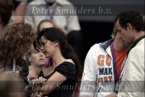 Rotterdam 10 juni 2004
Marco Borsato in de kuip.  
Caroline de Bruijn en Erik de Vogel