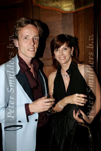 Amsterdam 1 juni 2004
Premiere Harry Potter in Tuschinski .
Chazia Mourali met haar vriend