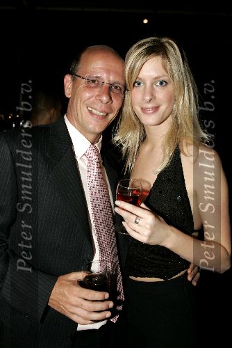 Amsterdam 17 juni 2004
Feestje Playboy in convention Center.
Co Stompe en Mieke de Boer
.
