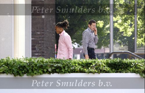 Amsterdam 8 juni 2004
Edgar Davids bij vertrek Nederlands elftal naar Portugal.