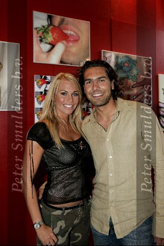 Amsterdam 6 juni 2004
Expositie  stip gallery in amsterdam.
Ellemieke Vermolen met vriend Ferenc Boltini