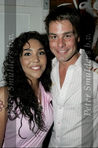 Bloemendaal 2 juni 2004
Feest Jacky bij strandtent Vroeger. 
Hind Idols en Eloy de Jong