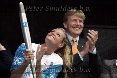 Amsterdam 23 juni 2004
Olympische fakkel in Amsterdam. 
Prins Willem Alexander Inge de Bruijn