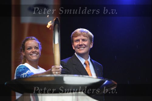 Amsterdam 23 juni 2004
Olympische fakkel in Amsterdam. 
Prins Willem Alexander Inge de Bruijn