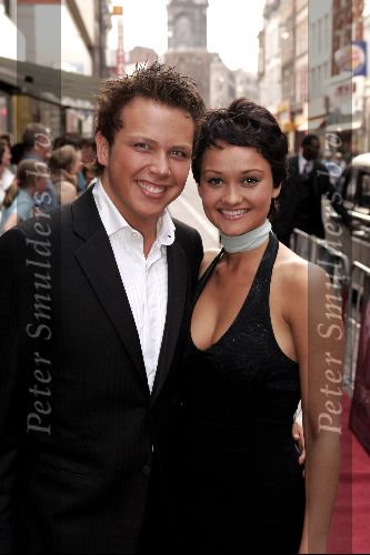 Amsterdam 1 juni 2004
Premiere Harry Potter in Tuschinski .
jamai met een  vriendin
