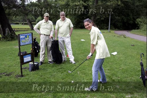 Amsterda 26 mei 2004
Golfwedstrijd  in vondelpark met oa 
Josefine v Asdonk en Stephen Lovey
