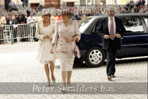 Den Haag 12 juni 2004
Doop Prinses Amalia in grote kerk Den Haag.
Koningin Beatrix met moeder en vader van Maxima .
Jorge Zorreguieta en Mraia Del Carmen.
Peter Smulders bv