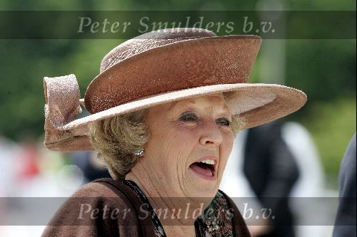 Amsterdam 22 juni 2004
Koningin Beatrix opent het nieuwe Antonie van Leeuwenhoek ziekenhuis.