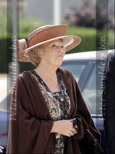 Amsterdam 22 juni 2004
Koningin Beatrix opent het nieuwe Antonie van Leeuwenhoek ziekenhuis.