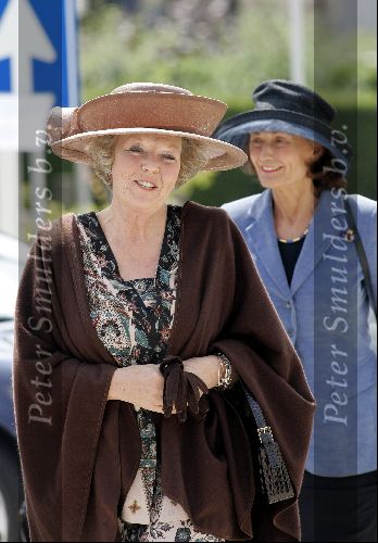 Amsterdam 22 juni 2004
Koningin Beatrix opent het nieuwe Antonie van Leeuwenhoek ziekenhuis.