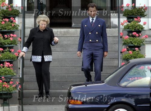 Soestdijk 29 juni 2004
93e Verjaardag Prins Bernhard op Soestdijk.
koningin Beatrix.