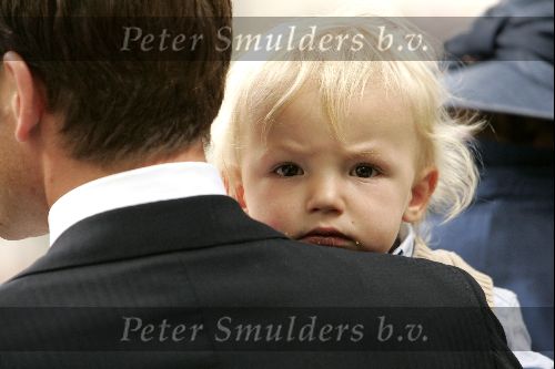 Den Haag 12 juni 2004
Doop Prinses Amalia in grote kerk Den Haag.
Prins Maurits met zoontje Lucas v Vollenhoven
Peter Smulders bv
