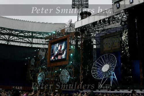 Rotterdam 10 juni 2004
Optreden Marco Borsato in de kuip. 
Peter Smulders bv