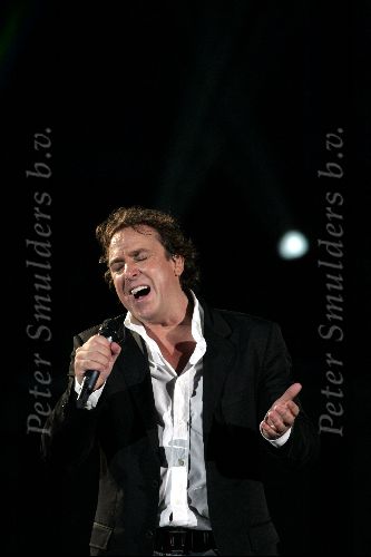 Rotterdam 10 juni 2004
Marco Borsato in de kuip.