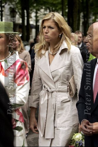 Den Haag 4 juni 2004
Maxima opent beelden tentoonstelling Den Haag.