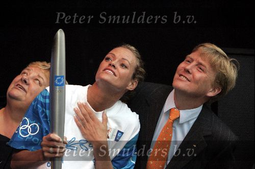 Amsterdam 23 juni 2004
Olympische fakkel in Amsterdam. 
Prins Willem Alexander Inge de Bruijn
