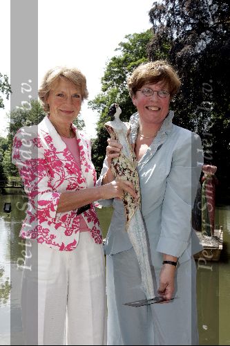 Wijk bij Duurstede 6 juni 2004
Prinses Irene opent expositie van Ada Stel.