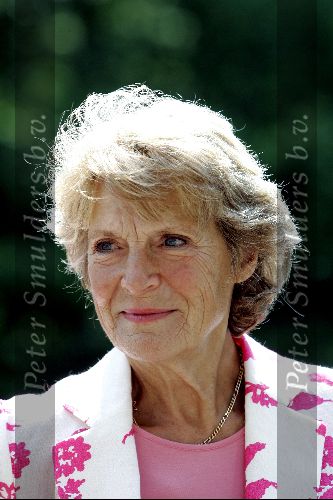 Wijk bij Duurstede 6 juni 2004
Prinses Irene opent expositie van Ada Stel.