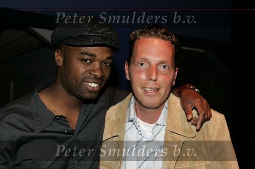 Amsterdam 17 juni 2004
Feestje Friends in Heineken Music Hall
Ramon Beuk en Rob Geus