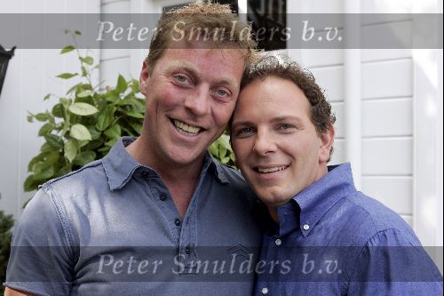Vinkeveen 11 juni 2004
Presentatie cd Robert Leroy bij de plashoeve.
Robert Leroy met Dave Heijneman